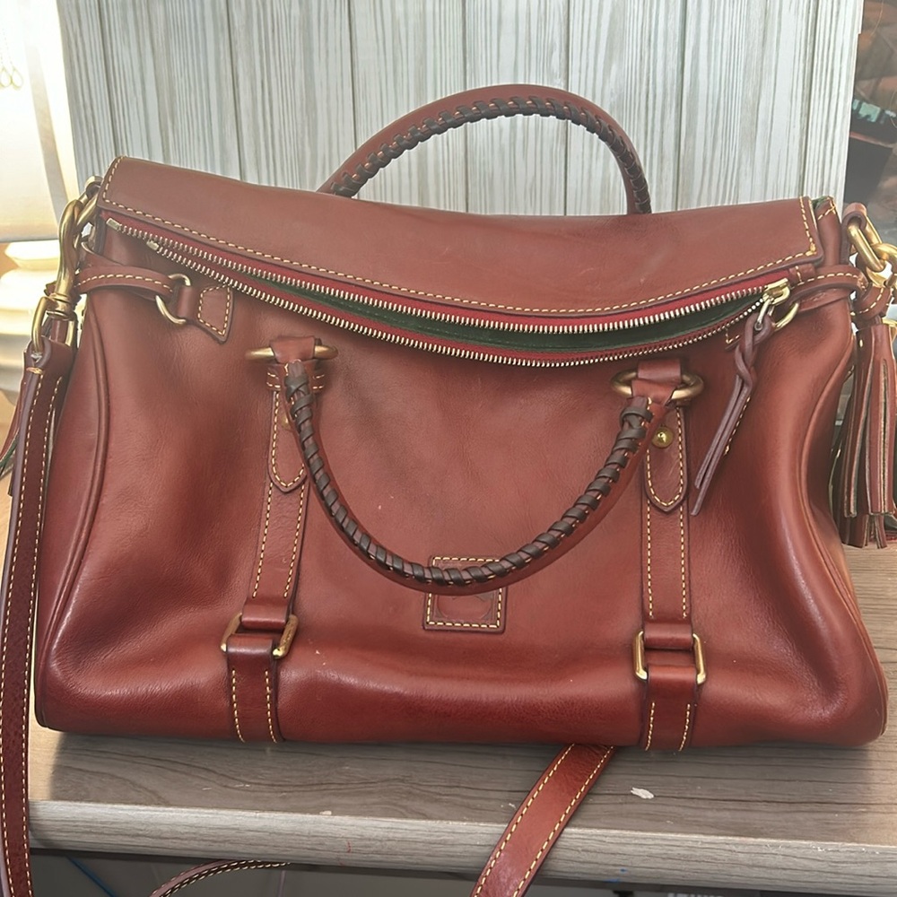 NOT FOR SALE
Dooney and Bourke Florentine satchel - Picture 1 of 16